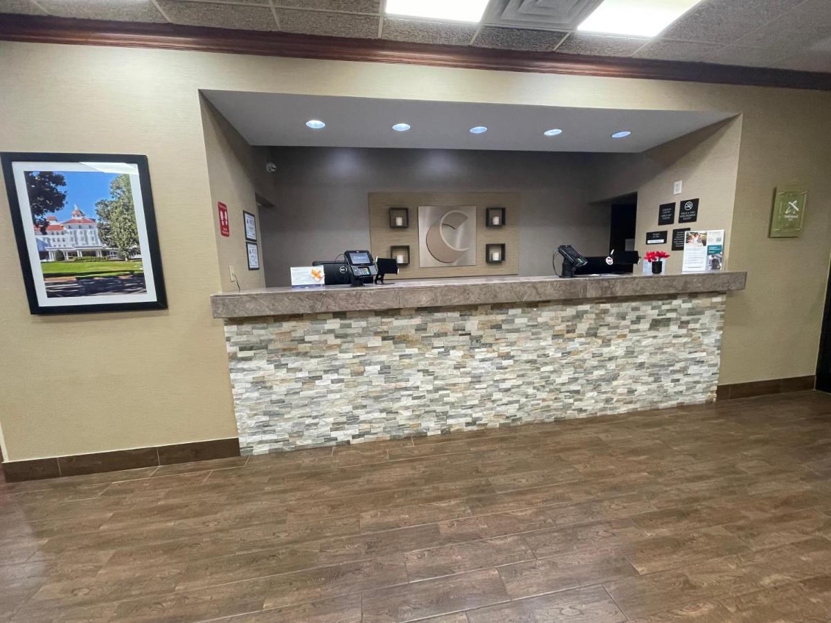 Comfort Inn Pinehurst - Southern Pines Buitenkant foto