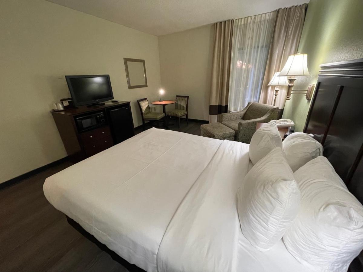 Comfort Inn Pinehurst - Southern Pines Buitenkant foto