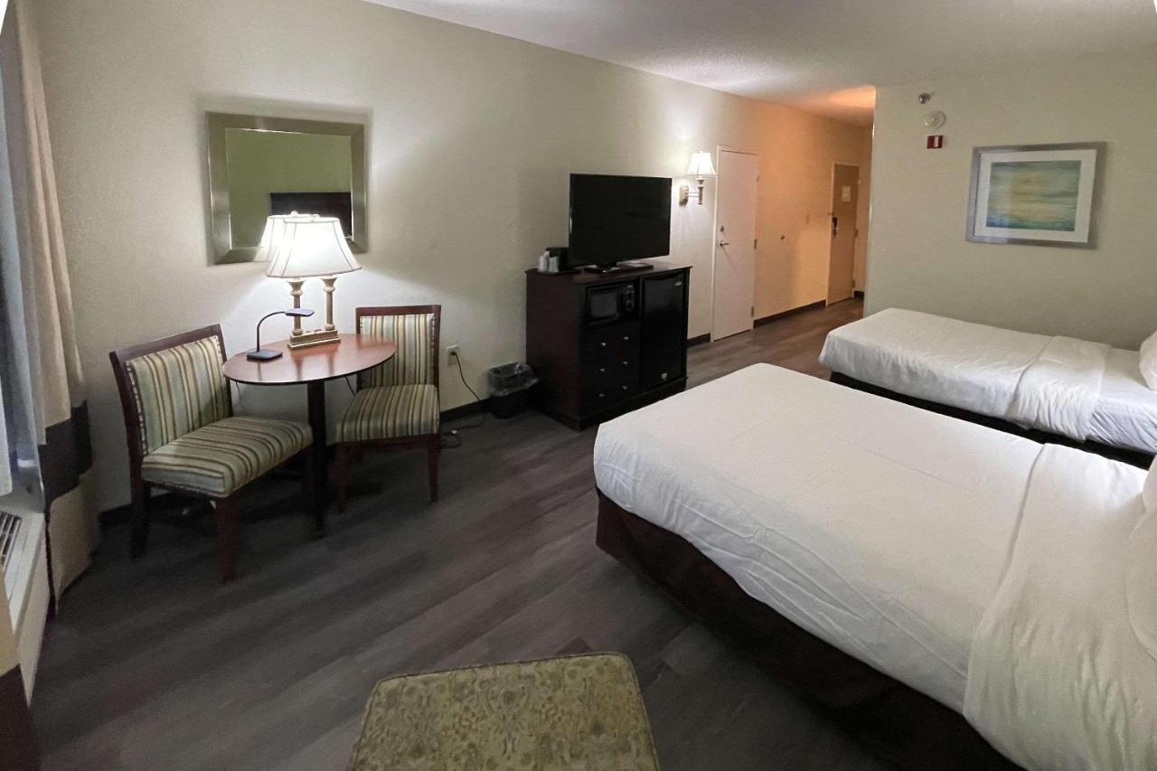 Comfort Inn Pinehurst - Southern Pines Buitenkant foto