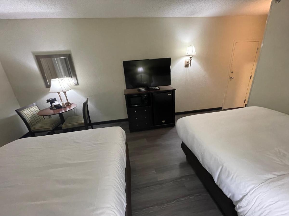 Comfort Inn Pinehurst - Southern Pines Buitenkant foto