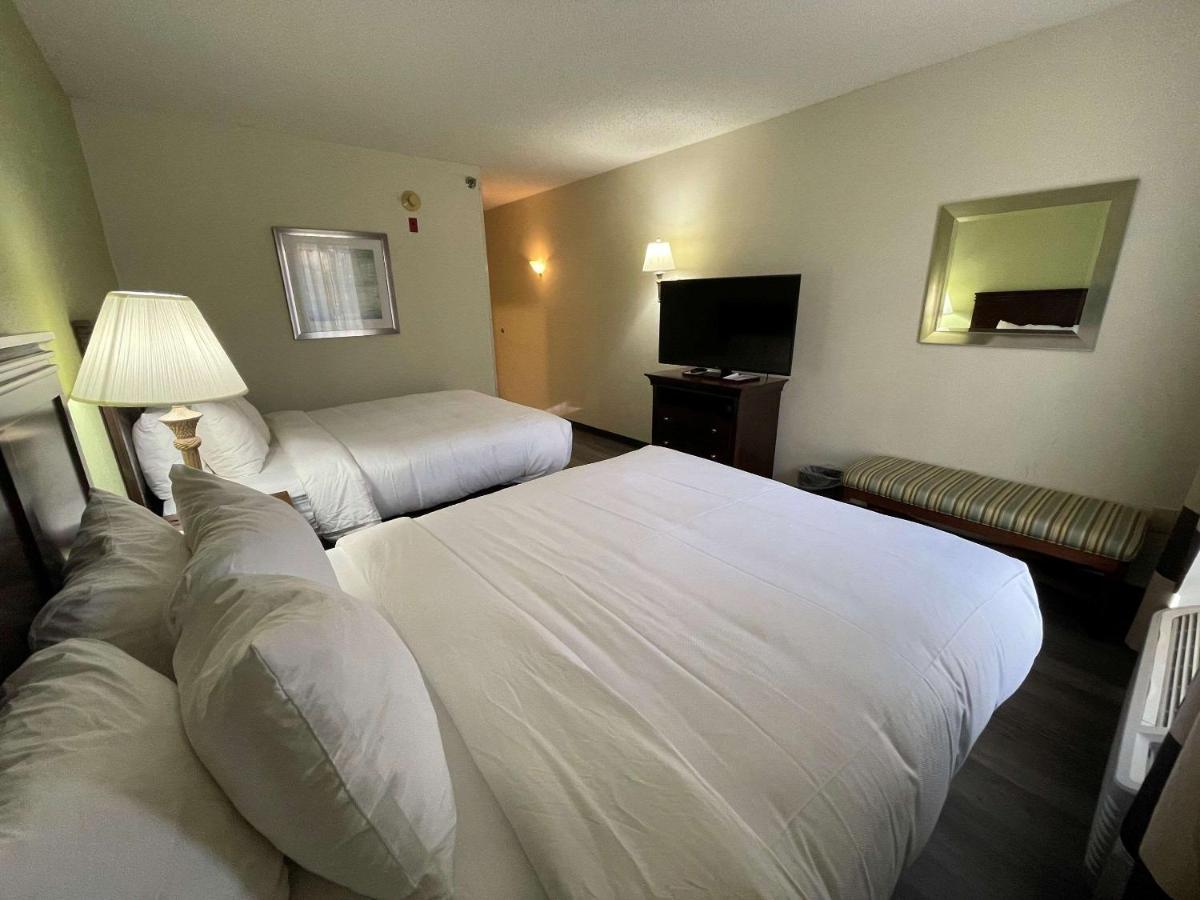 Comfort Inn Pinehurst - Southern Pines Buitenkant foto