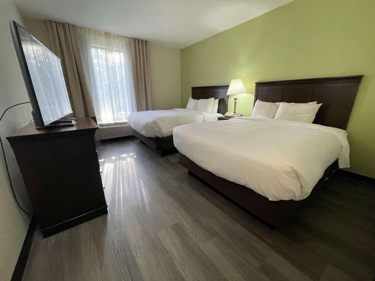 Comfort Inn Pinehurst - Southern Pines Buitenkant foto